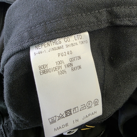 Needles - Picture 10 of 13